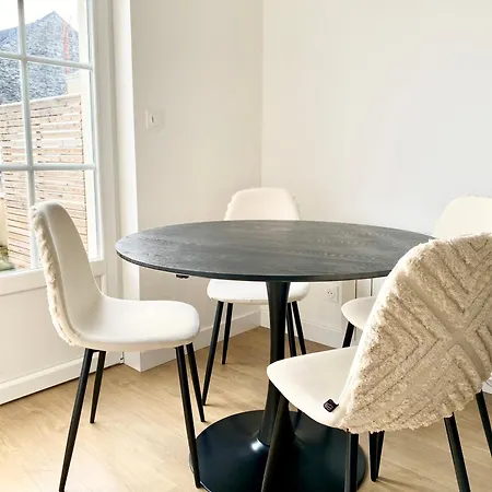 Apartment Beautiful T2 Tastefully Renovated Terrace - Madeleine *